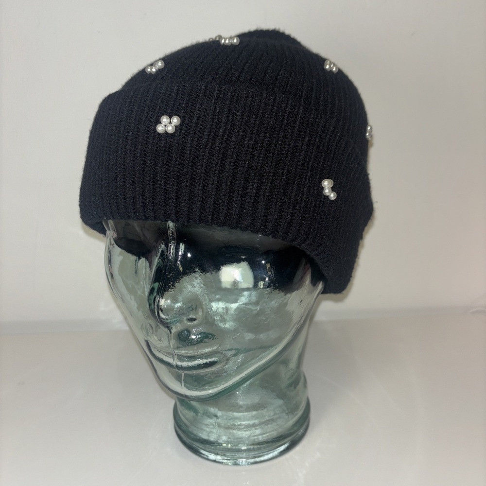 Vintage Y2K Embroidered Beanie Hat Womens  Black‎ Pearl Funky Rare Coquette Apes